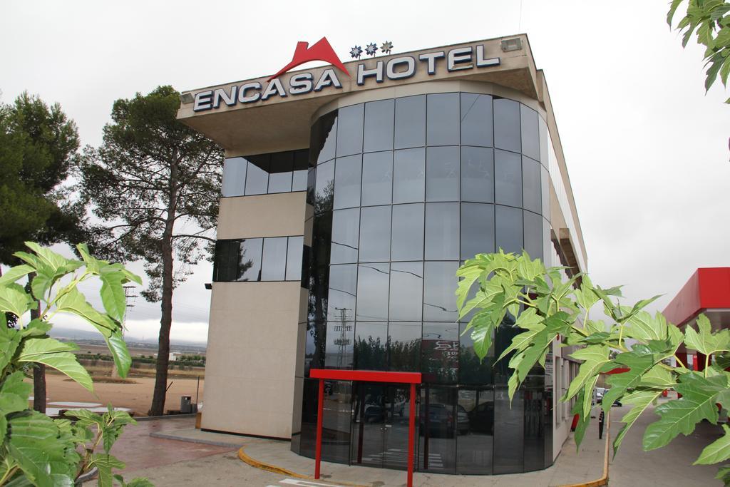Encasa Hotel Almansa Esterno foto