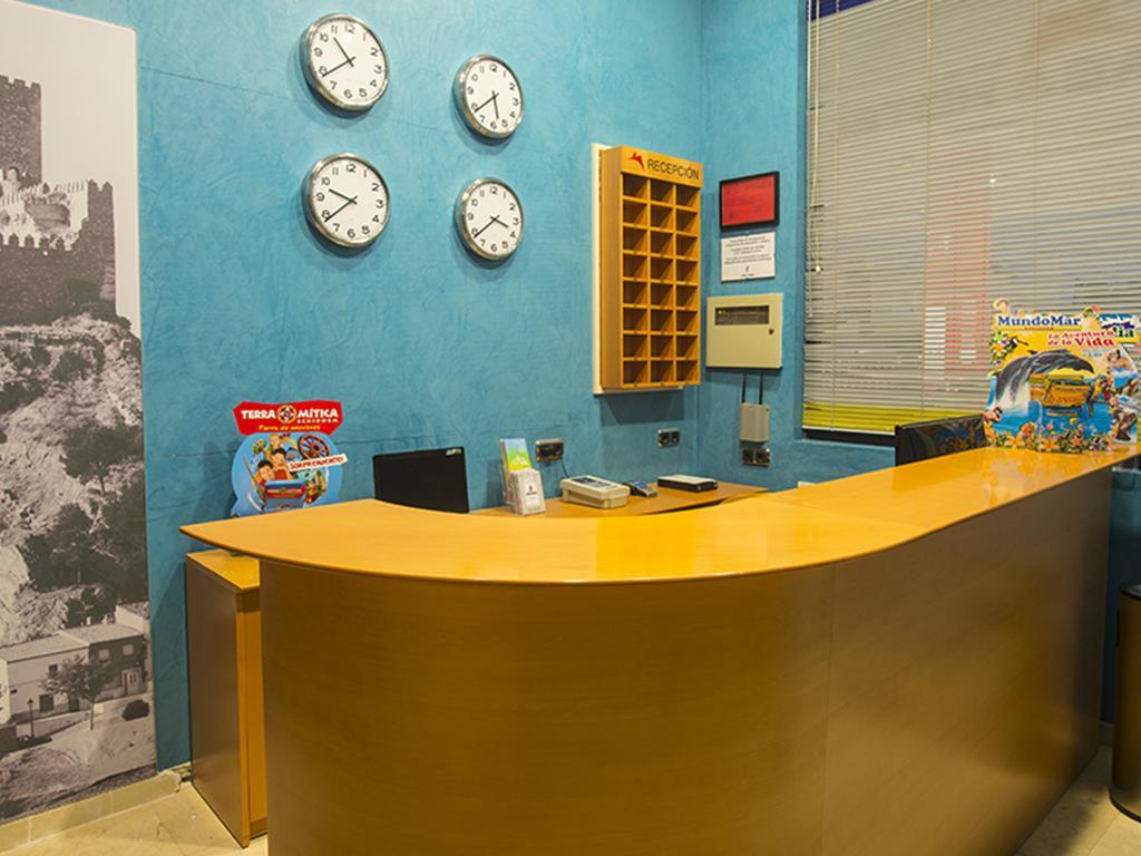 Encasa Hotel Almansa Esterno foto