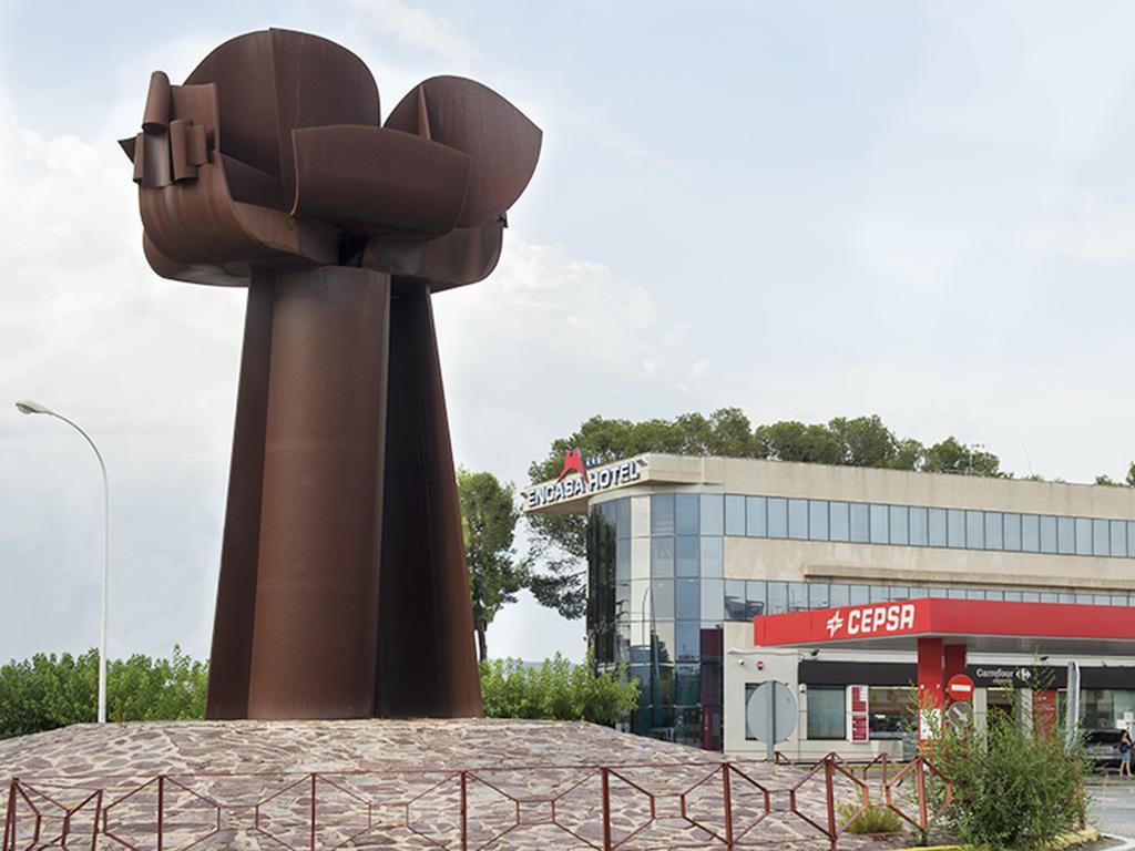 Encasa Hotel Almansa Esterno foto